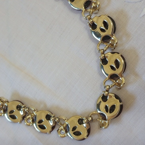 1960s Vintage Red Confetti Lucite Round Link Bib Necklace With  Gold Glitter - Picture 7 of 9